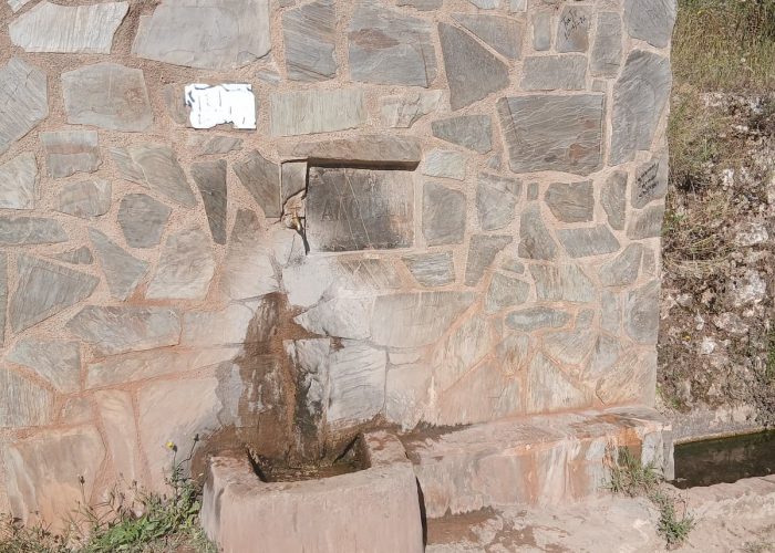 fuente anaouret